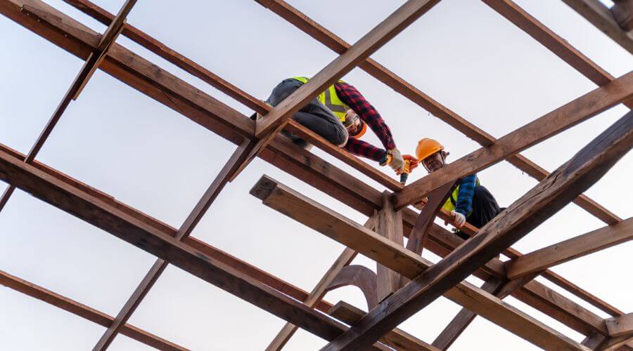 Professional gutter cleaning services in McCaulley, TX